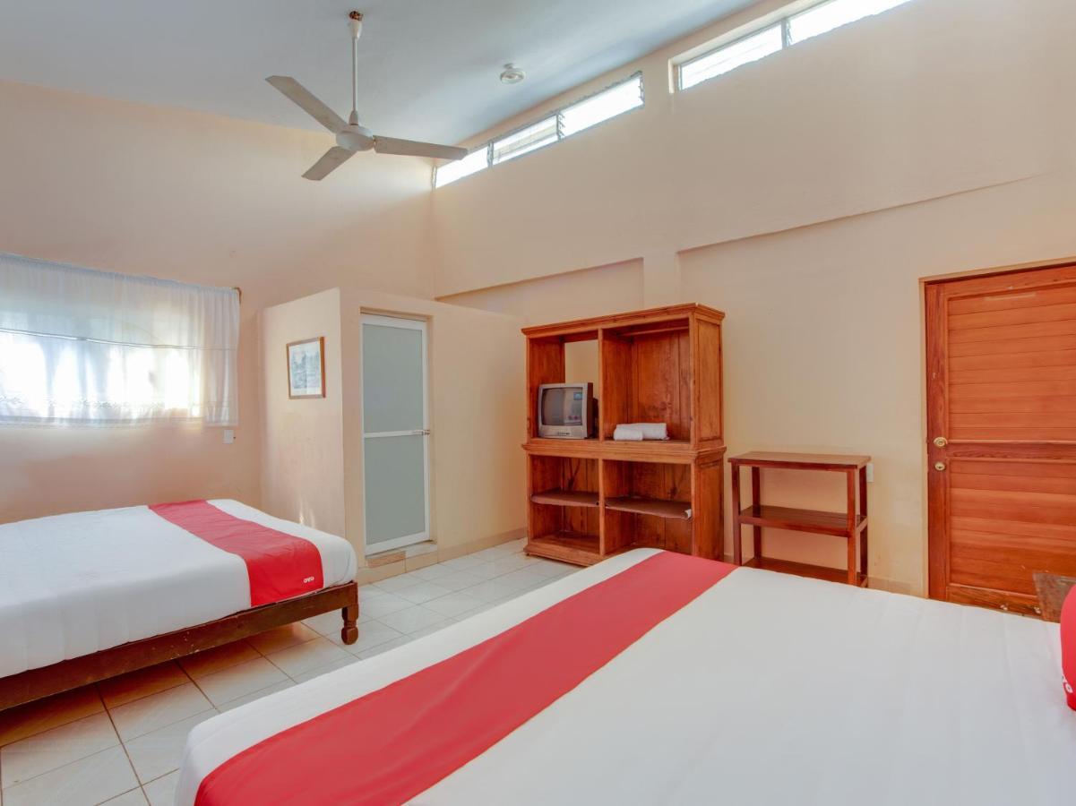 Oyo Hotel Casa Ada Zihuatanejo Extérieur photo