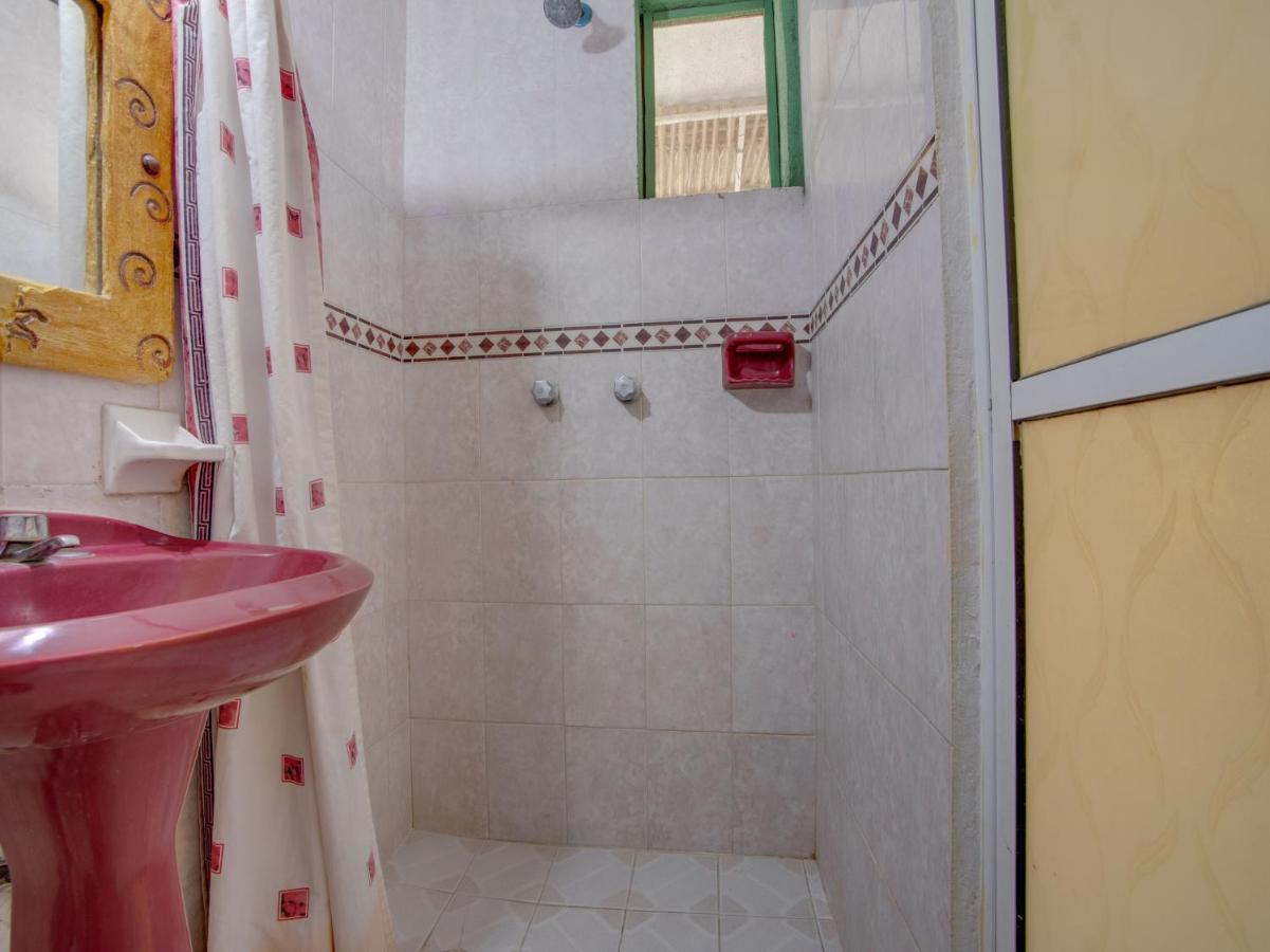 Oyo Hotel Casa Ada Zihuatanejo Extérieur photo